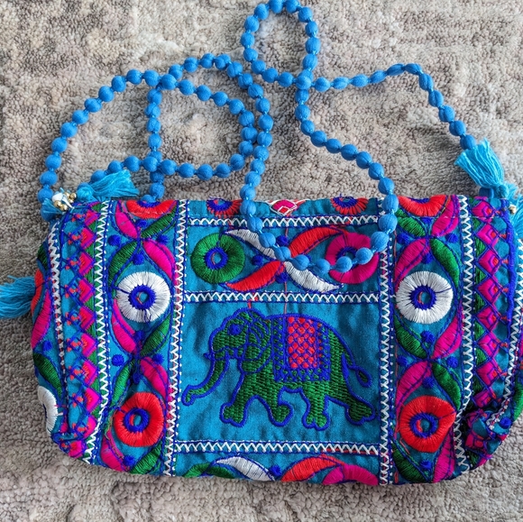 Vegan Boho Bag in Blue - Picture 4 of 5